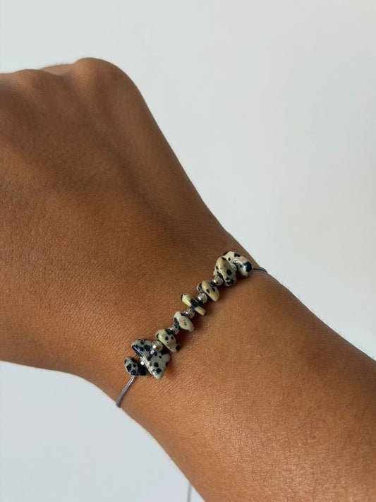 Pulsera jaspe dalmata escalla ajustable