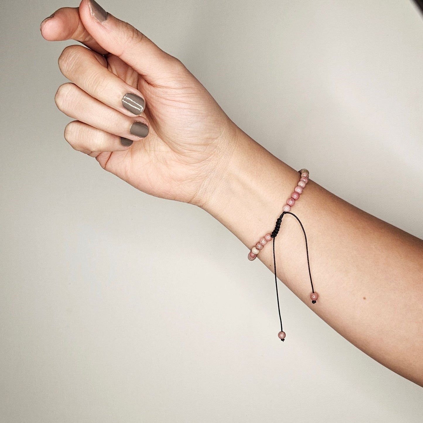 Pulsera rodocrosita 4mm ajustable