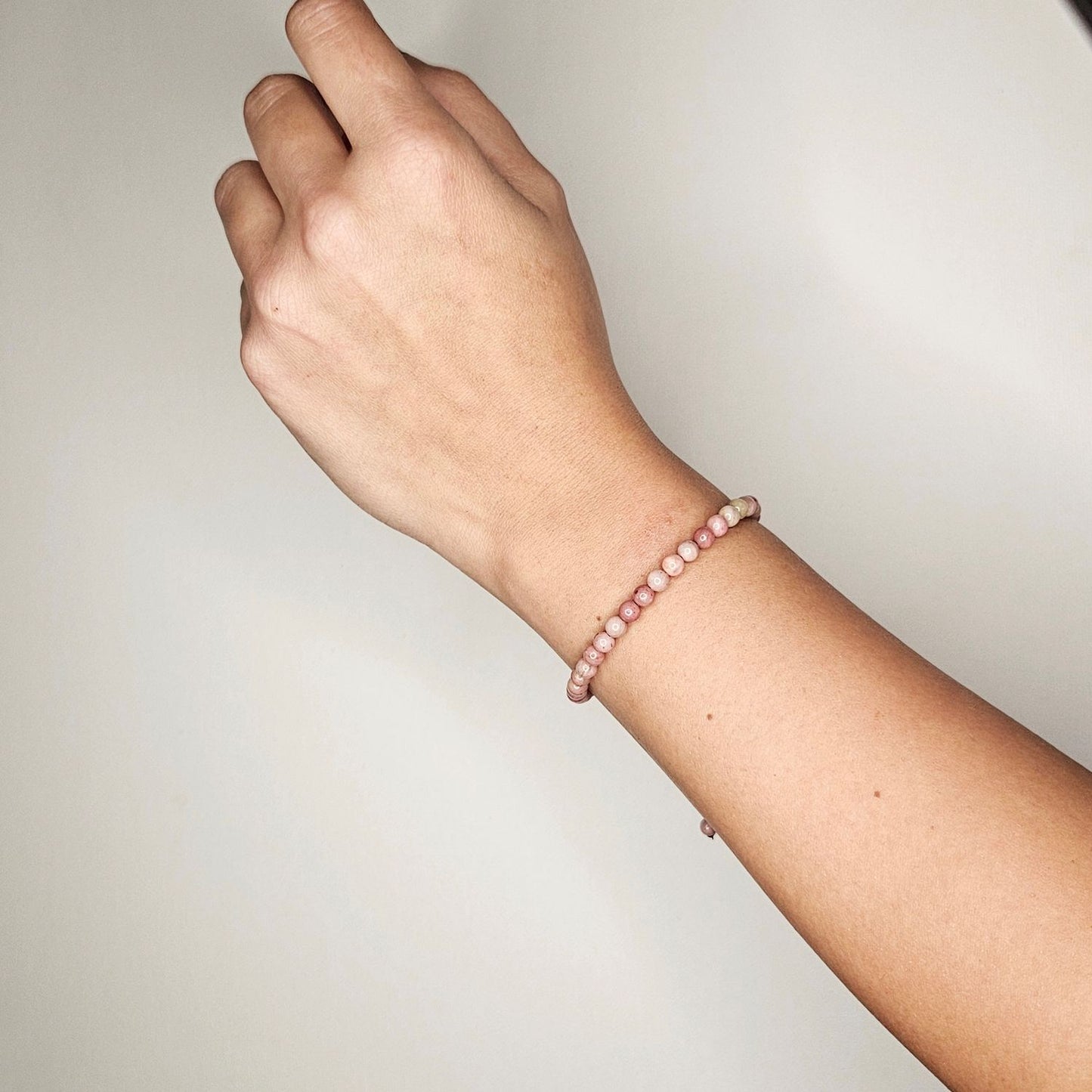 Pulsera rodocrosita 4mm ajustable