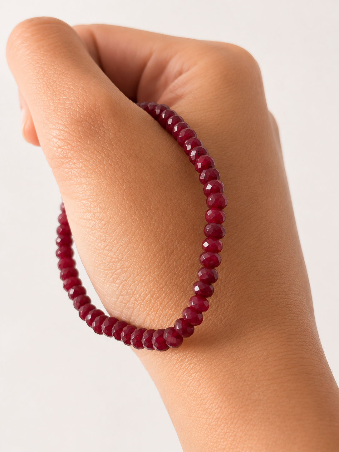 Pulsera granate facetada